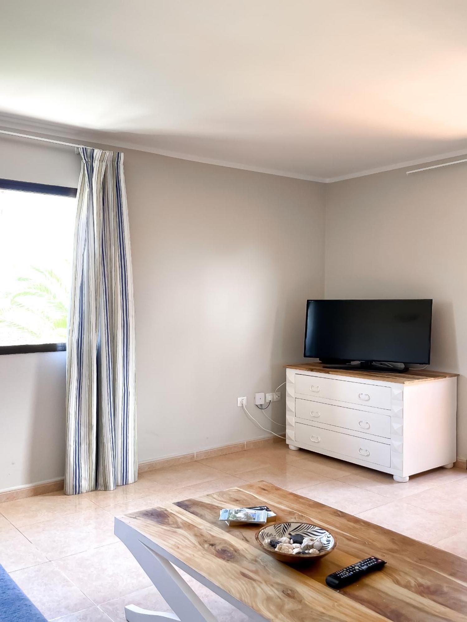 Apartament B-Rent Casa Angela Pool View Corralejo Zewnętrze zdjęcie